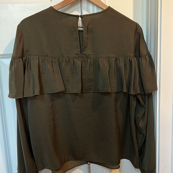 Express olive green silky ruffle blouse large - Picture 6 of 6